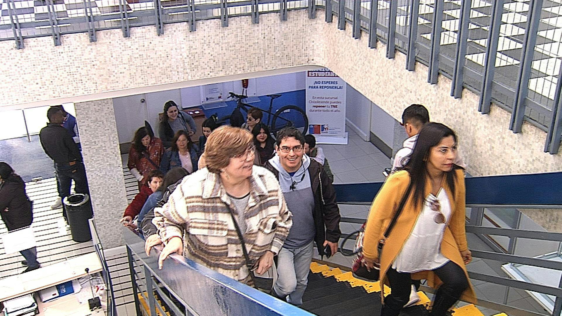 Gremios de la educación realizan denuncia
