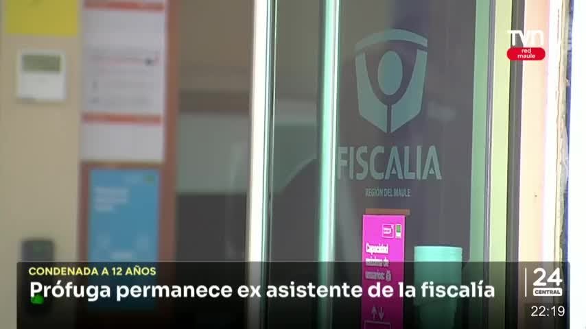 Prófuga se mantiene ex asistente de fiscalía