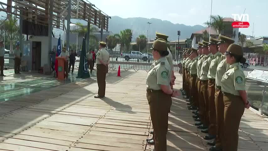 Presentan nuevo contingente de Carabineros.