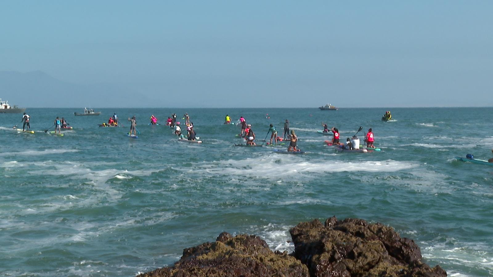 Realizan masivo festival náutico de Antofagasta