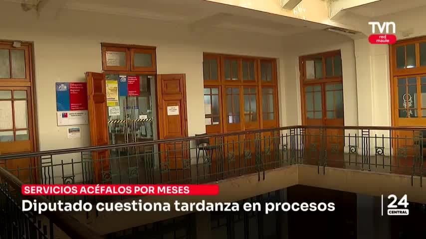 Cuestionamientos por tardanza en servicios que están acéfalos
