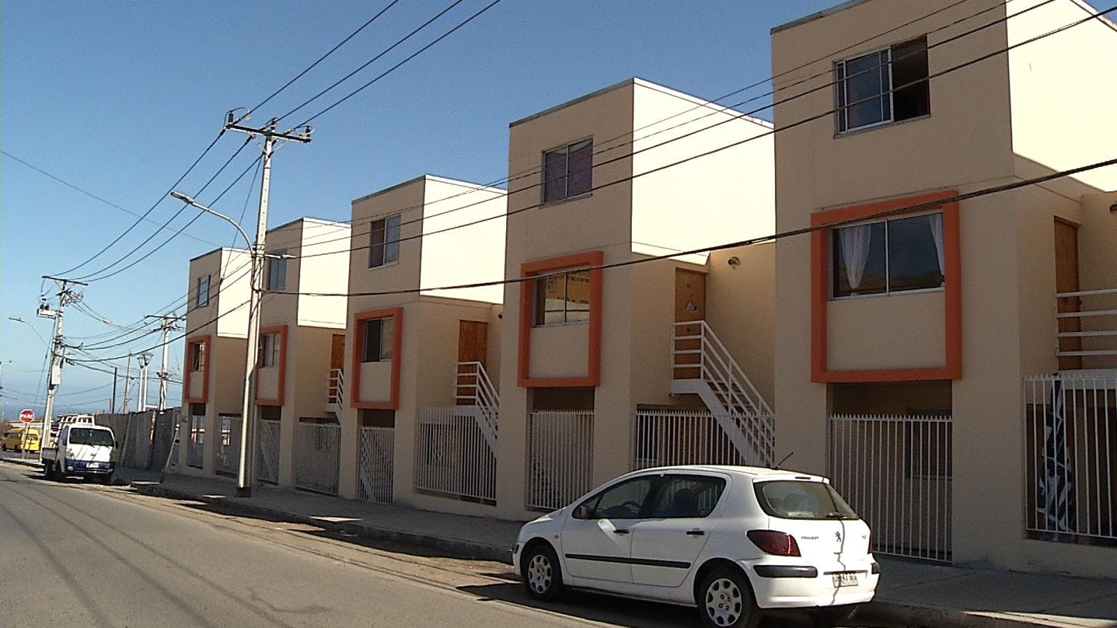Ministerio de vivienda confirmó demolición de viviendas de villa el Salar