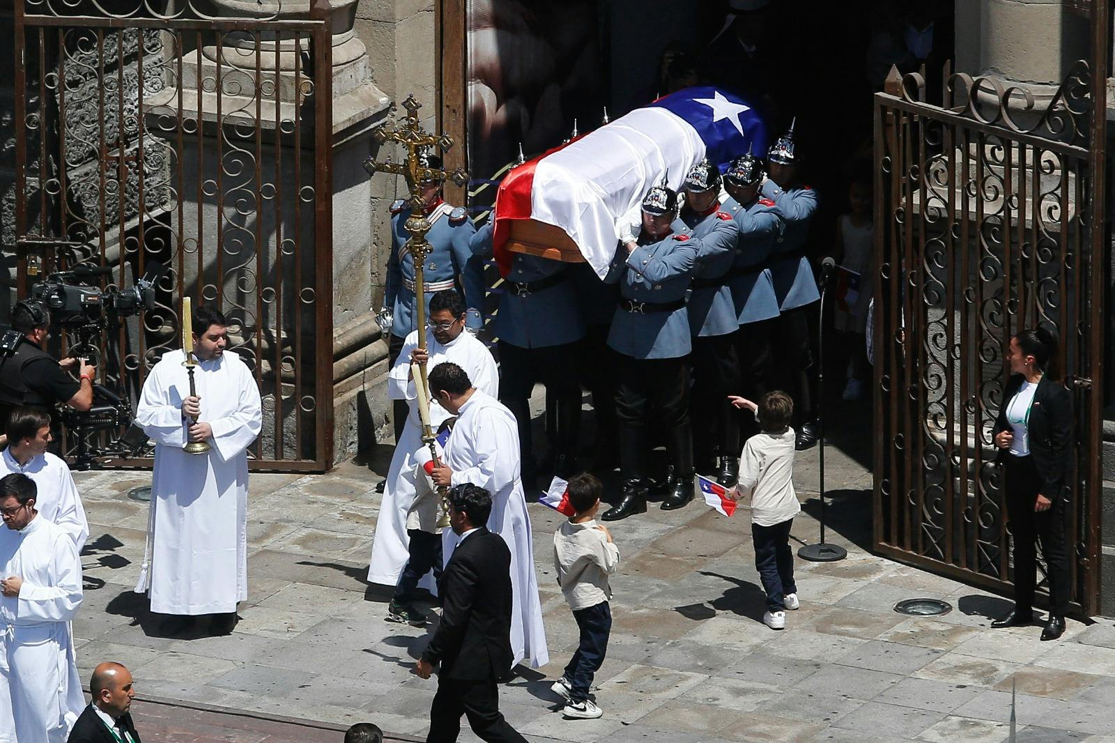 La misa fúnebre del expresidente Sebastián Piñera en la Catedral de Santiago