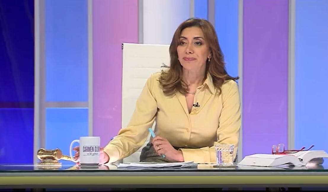 Carmen Gloria a tu servicio | Capítulo 13 de febrero 2024: ¡Cedes o todo se destruye!