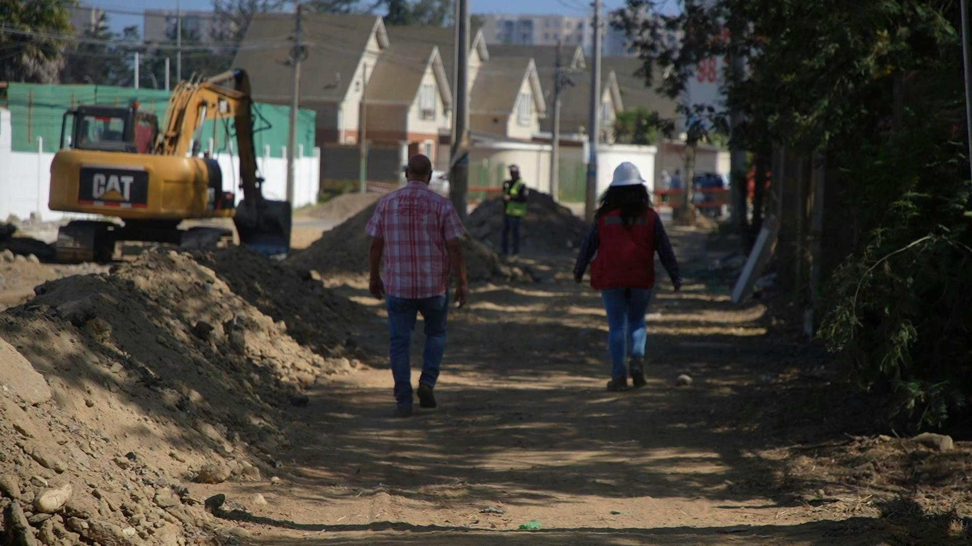 Una de las principales calles de Placilla inició finalmente la obra de pavimentación