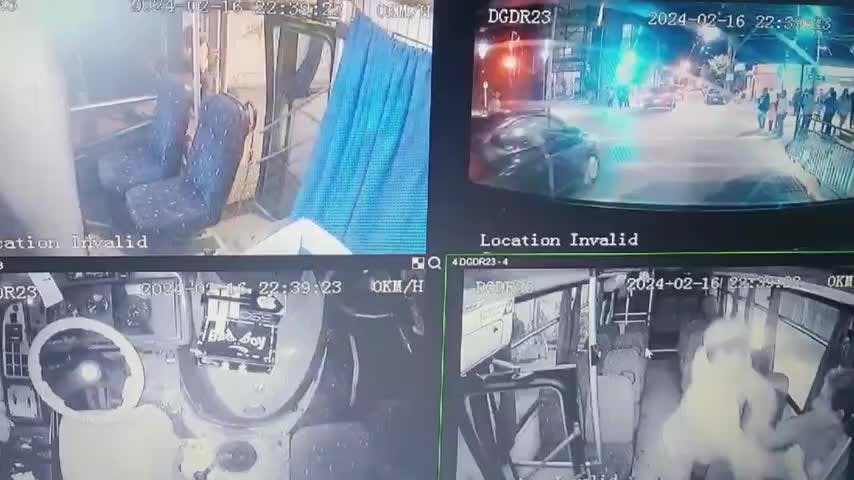 Violenta pelea al interior de taxibus en Penco