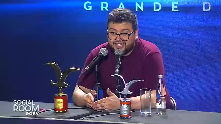 Conferencia post show de Luis Slimming: Primero tuve que encontrar mi voz cómica