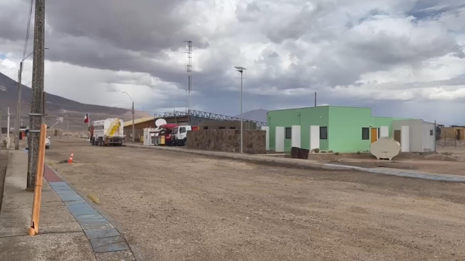Se mantiene alerta por precipitaciones estivales Ollagüe y Jama