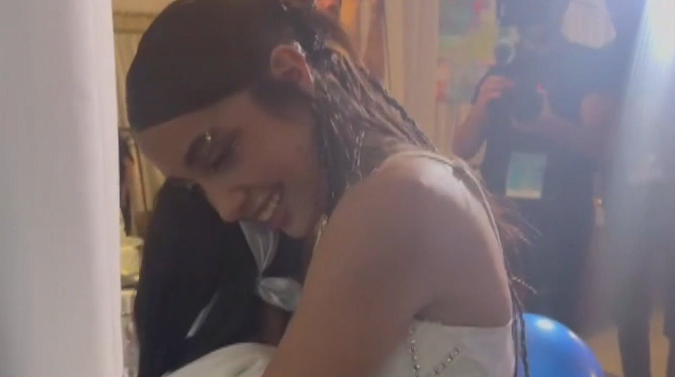 Yamila Reyna le cumplió un sueño a Mila: ¡Conoció a María Becerra en Viña 2024!