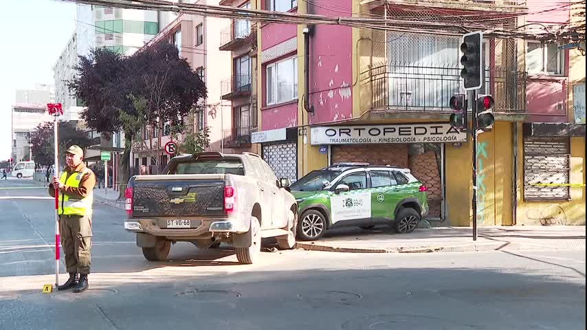 Violento accidente involucró a vehículo de carabineros 