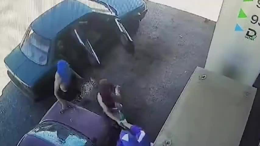Repelen asalto rociando con bencina a delincuentes