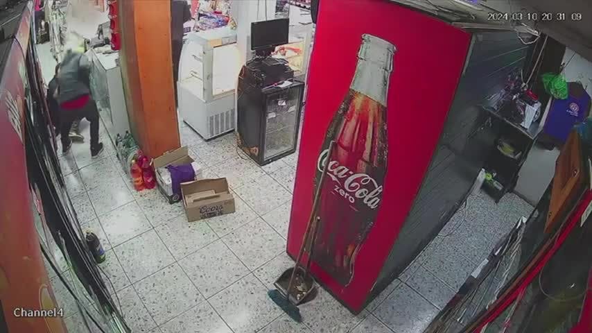 Violento asalto a supermercado en Hualpén 
