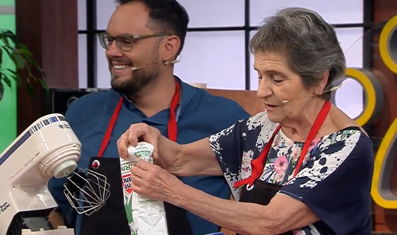 ¡La receta original! Aprenda a hacer dobladitas con la señora Vicky