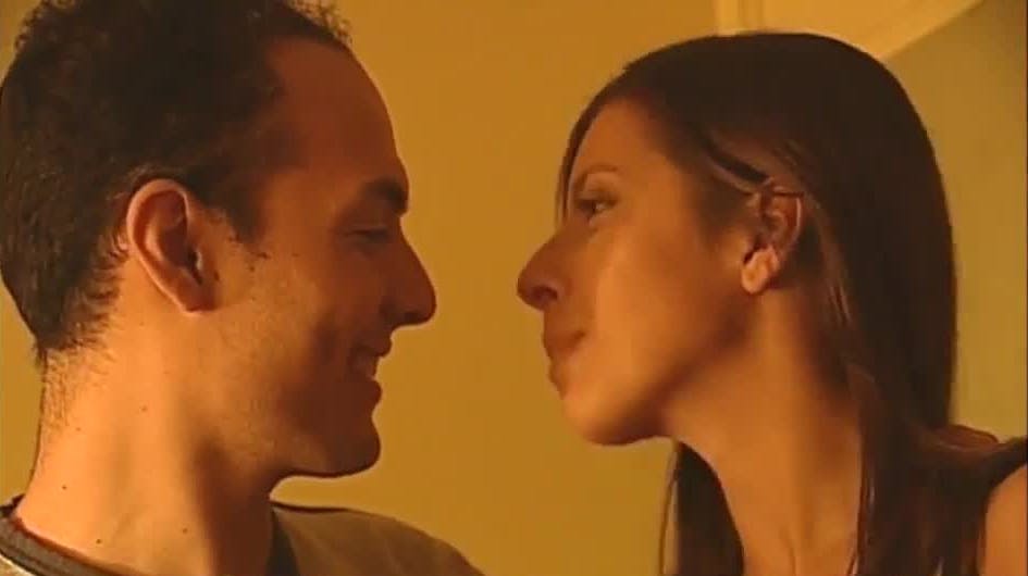 Marido y prima huyeron juntos  | Pasiones - T2E45