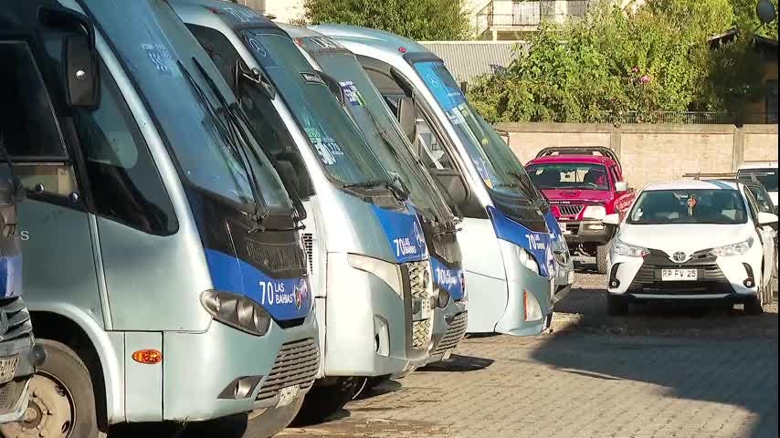 Choferes de tres líneas realizaron paro