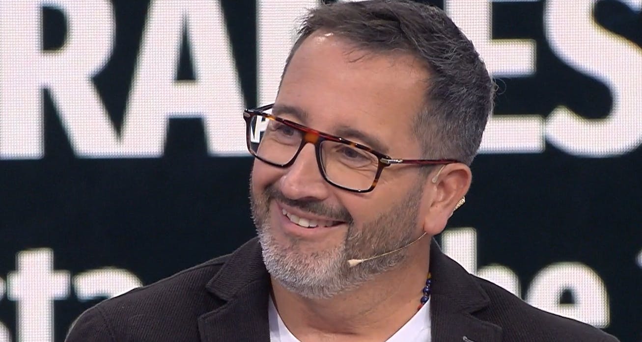 ¡LO HIZO OTRA VEZ! Eduardo Fuentes nos engañó con su historia paranormal 