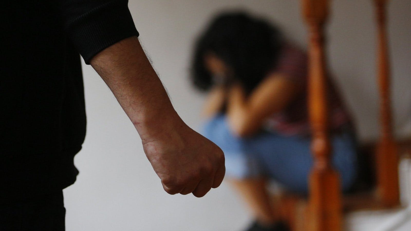 ¿Cómo reaccionar si somos testigos de violencia de género?