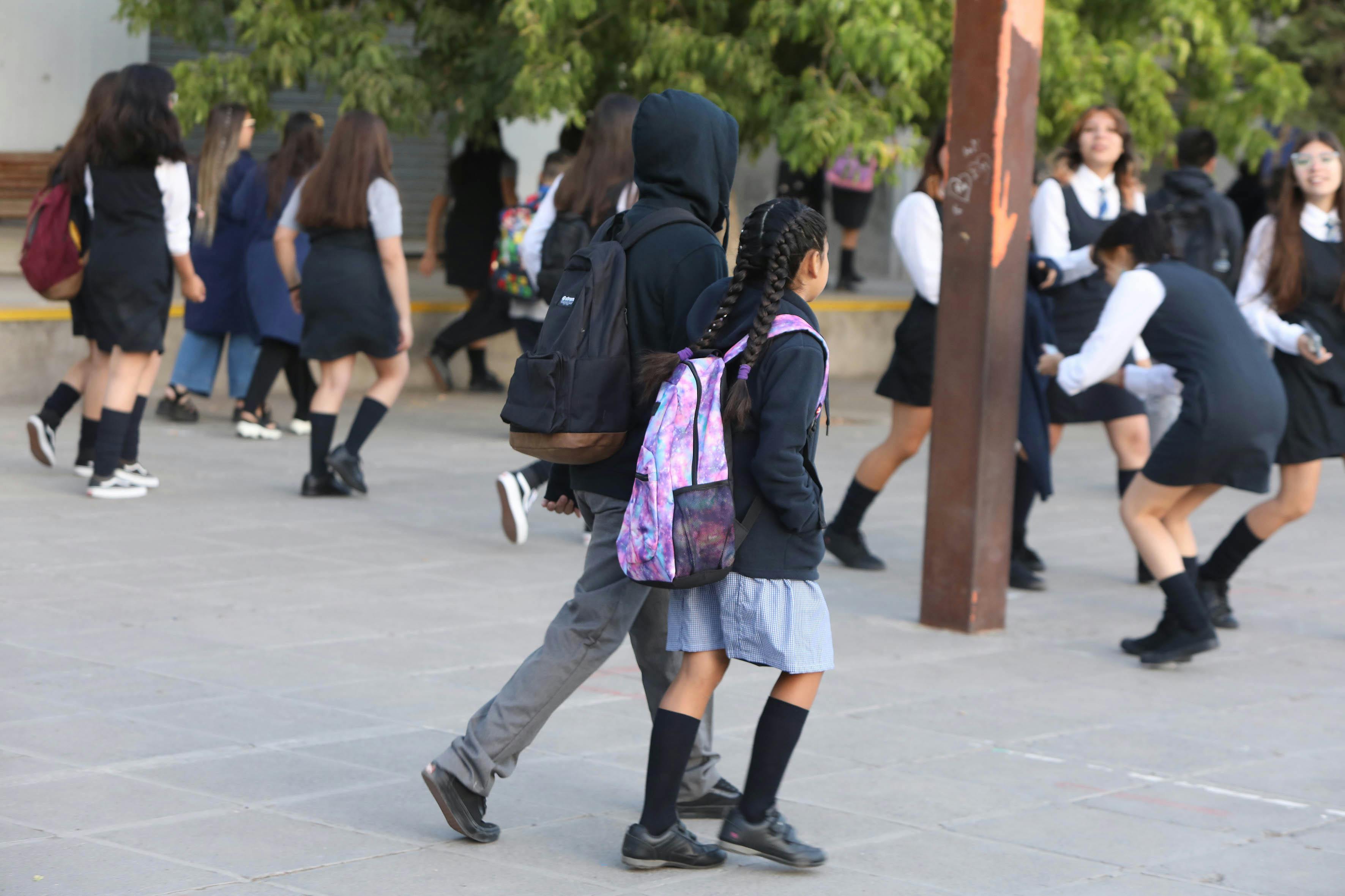 Ley de inclusión impediría creación de colegios: Muchas familias son rehenes de un mal colegio