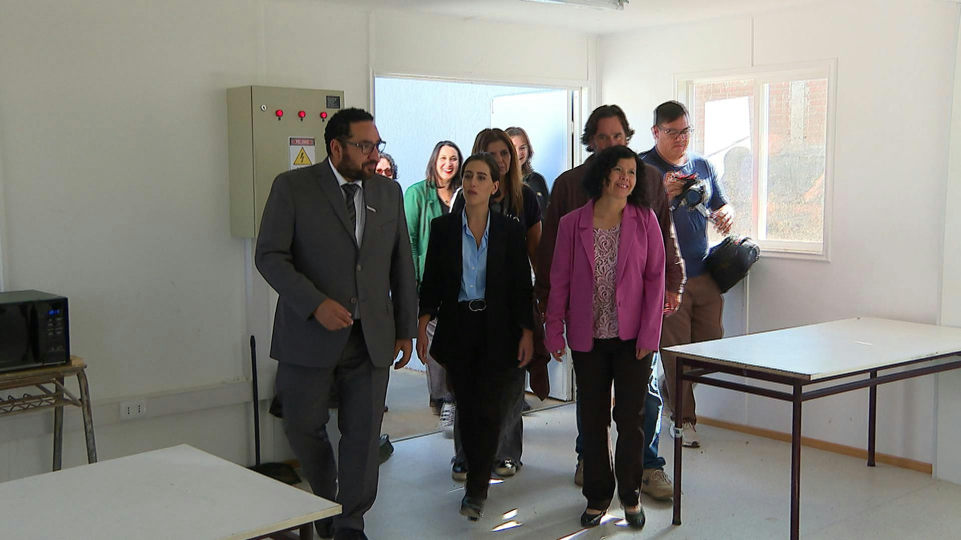 Remozada Escuela Independencia fue habilitada tras incendios de febrero pasado