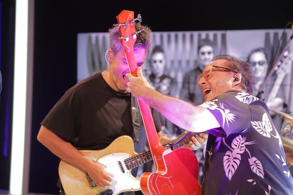 Tocata Hora 25 en NTV: La banda nacional Los Tres 