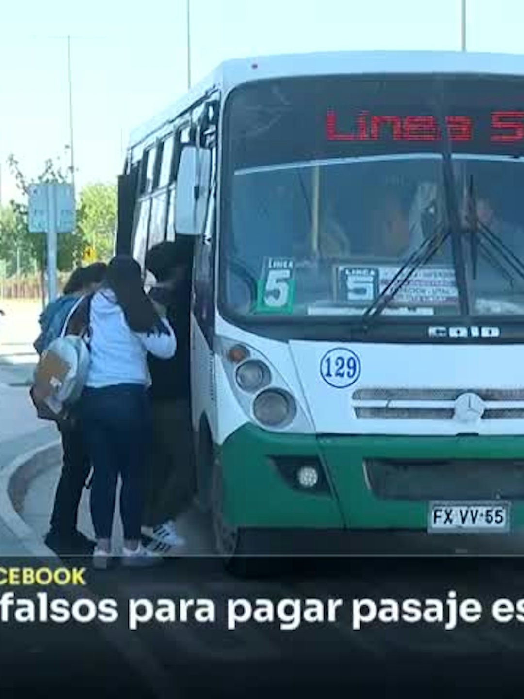 Ofrecen sellos falsos para pagar pasaje estudiantil