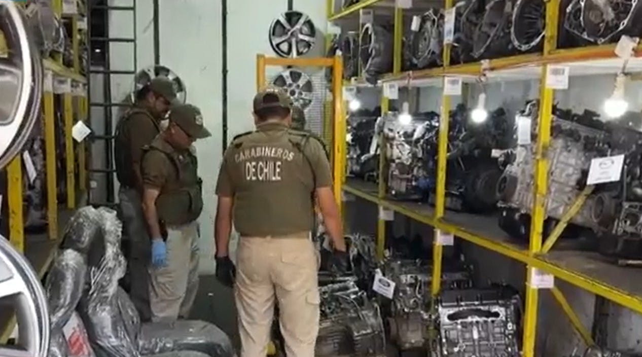 Intervención policial en 10 de Julio: Vecinos salen con piedras a comprar para defenderse de la delincuencia