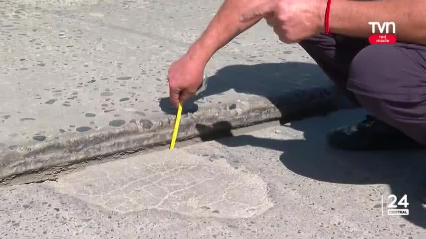 Hundimientos de calles alertan a habitantes de Constitución