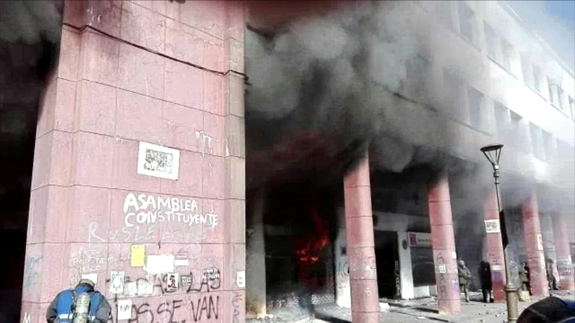 Condena por incendio de la Gobernación de Concepción
