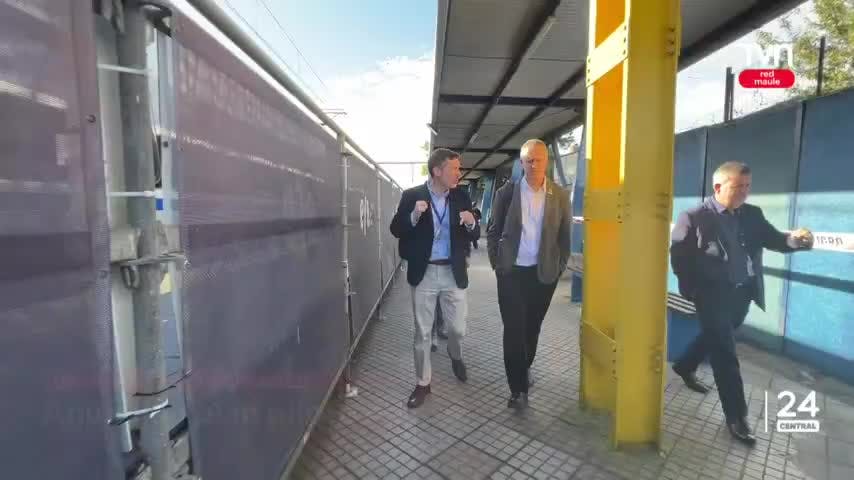 Anuncian plan piloto de trenes 30/30