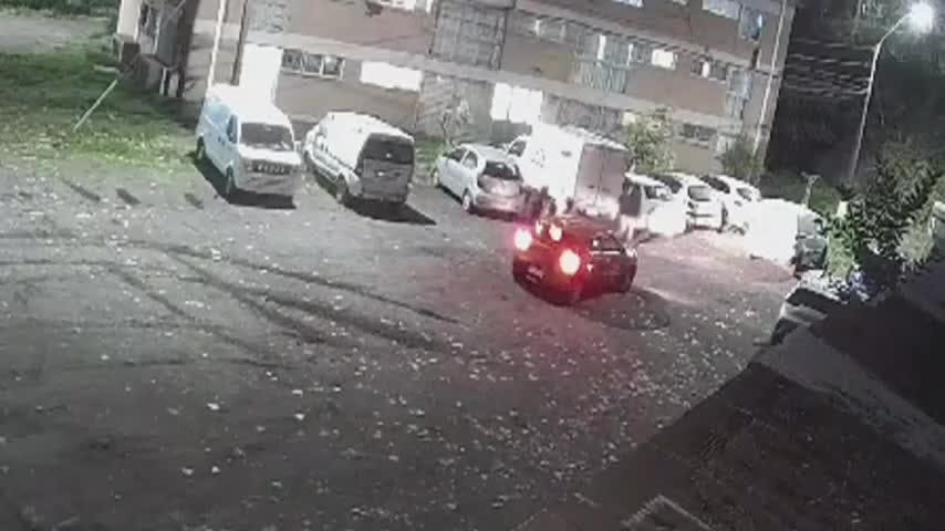 En grupo atacaron a mujer para robarle su vehículo 
