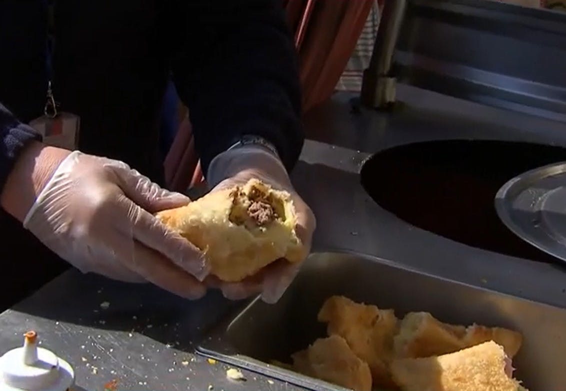 Tras fiscalización: Decomisan carros de comida en Recoleta