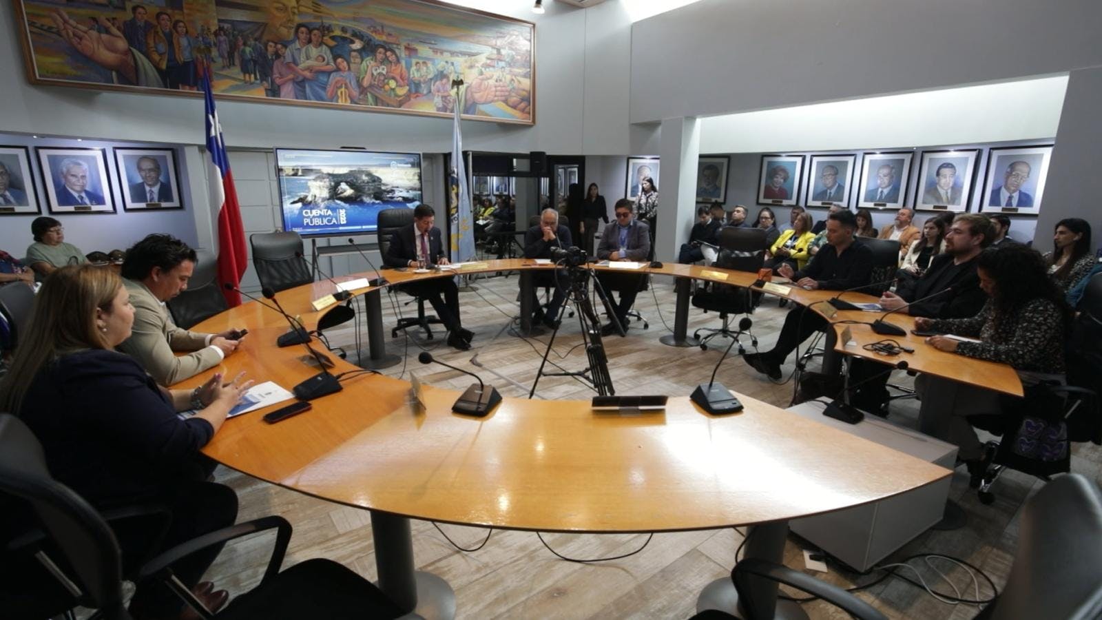 Antofagastinos reaccionaron a cuenta pública municipal