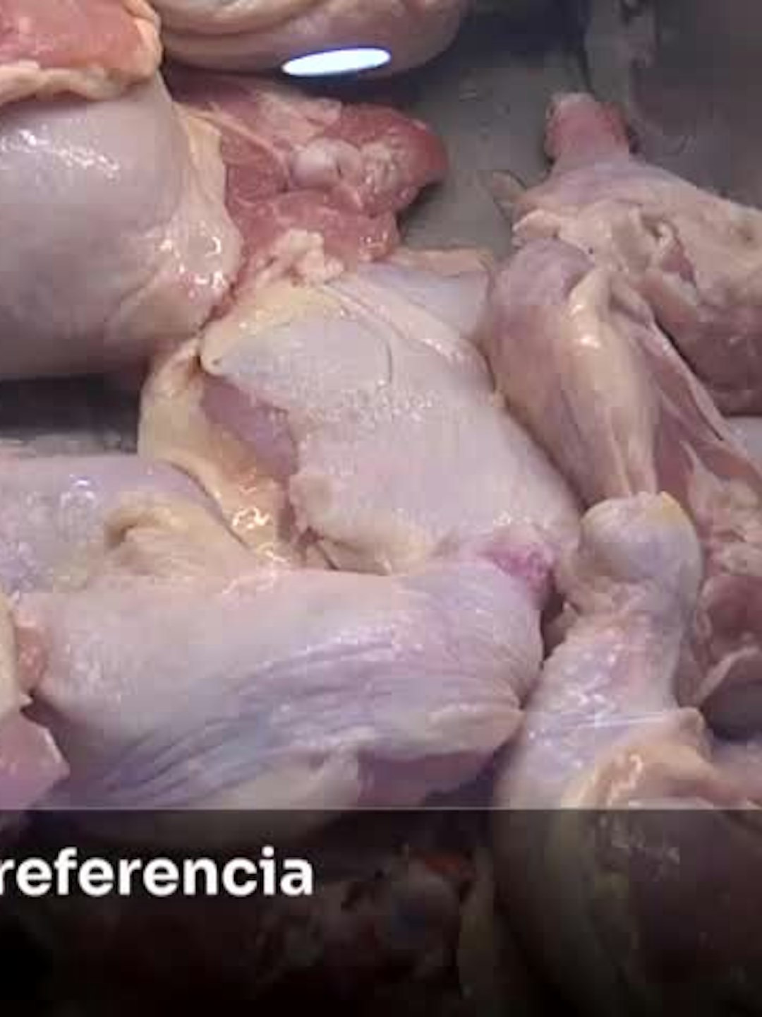 Detectan pollos manipulados con cloro en supermercado de Romeral_h.264.mp4
