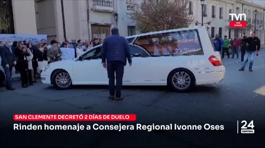 Rinden homenaje a fallecida consejera regional
