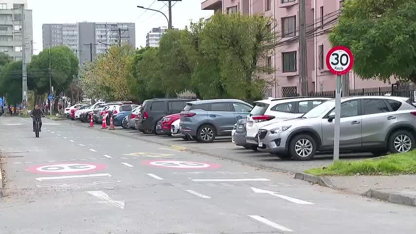 Alertan por riesgo de sustraer combustible rompiendo el estanque de auto detenido