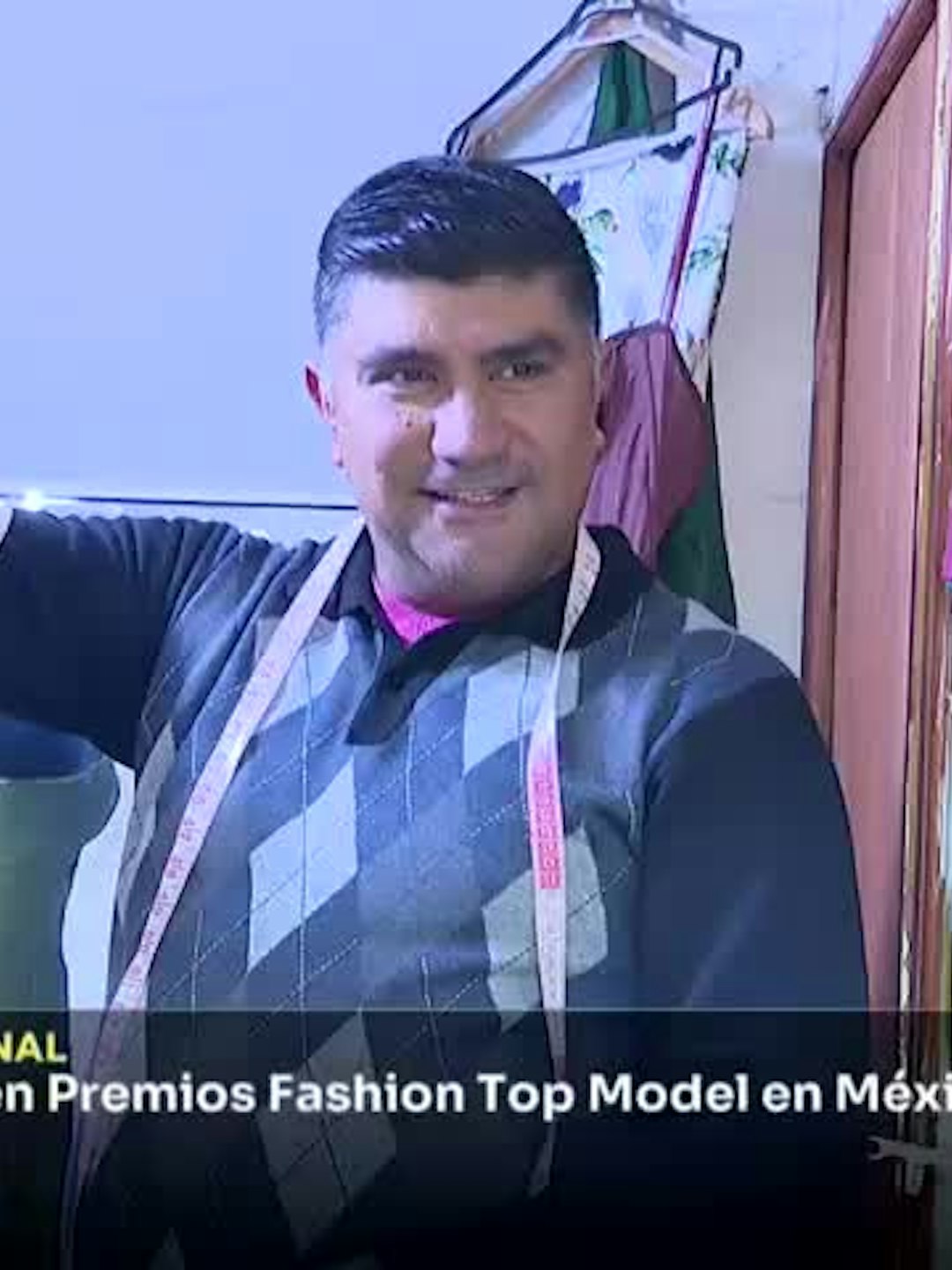 Diseñador talquino participará en Premios Fashion Top Model en México