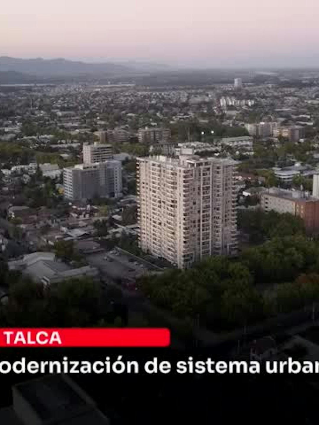 Montan muestra sobre modernización de sistema urbano sanitario