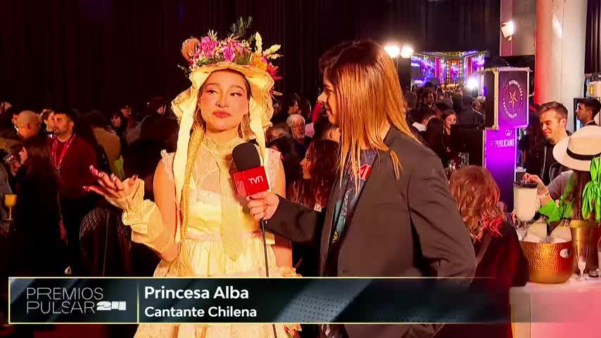 Princesa Alba acapara las miradas con look inspirado en su próxima canción