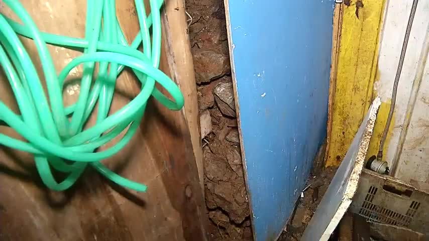 36 familias evacuadas por inminente derrumbe