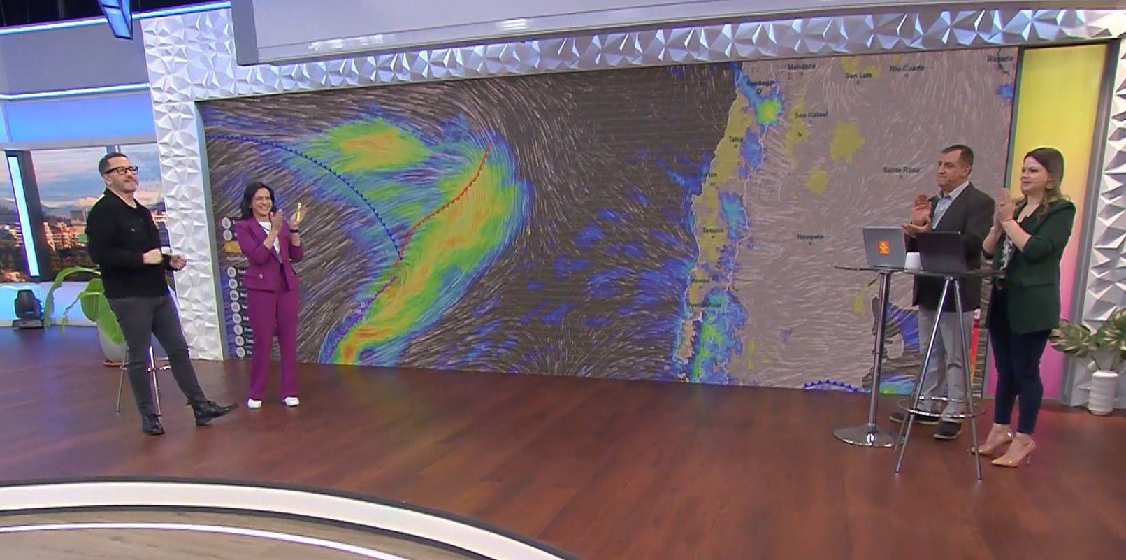 "La grúa del matinal está funcionando": ¡Tenemos compañera nueva en el "Buenos Días a Todos"