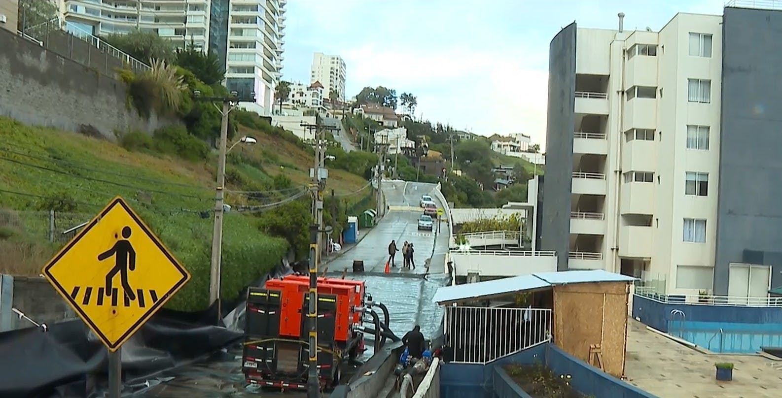 ¿Qué se viene ahora?: Residente de edificio nos detalla el plan de evacuación por socavón