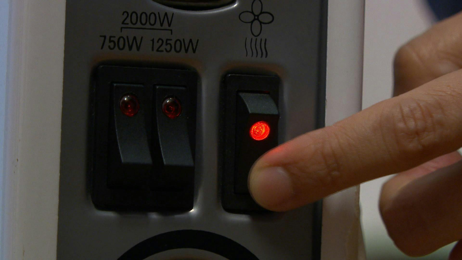 Hasta un 30% podrán ahorrar los vecinos de Puchuncaví y quintero en las cuentas de la luz