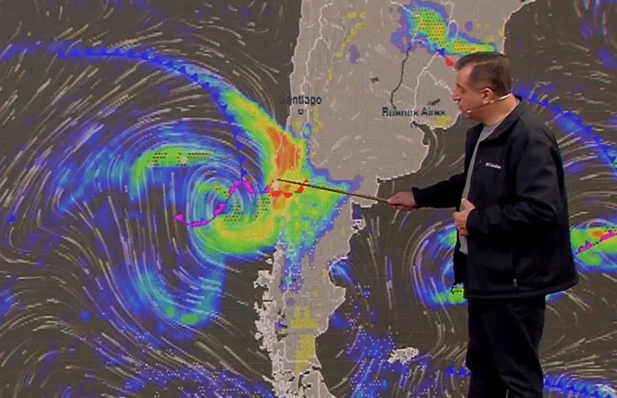 "Hay posibilidades de tornados": El aviso de Iván Torres con la llegada de un nuevo sistema frontal
