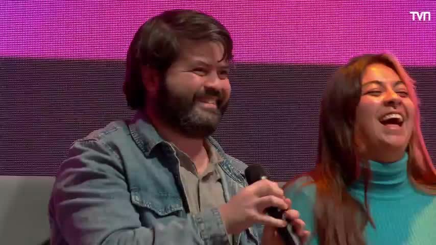 Daniel Fuenzalida bromea: “No me había fijado que estaba el Presidente dentro del público”