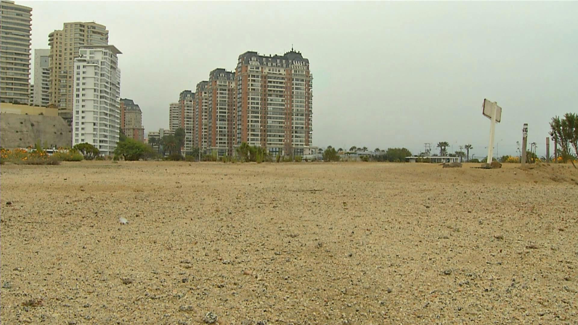 Tribunal ambiental realizó inspección en Las Salinas ante reclamos por saneamiento de terrenos  