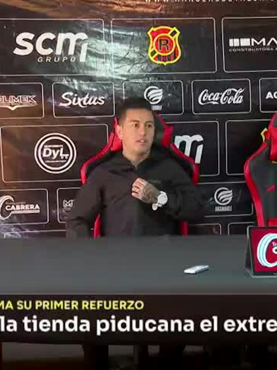 Rangers se refuerza e irá por el ascenso