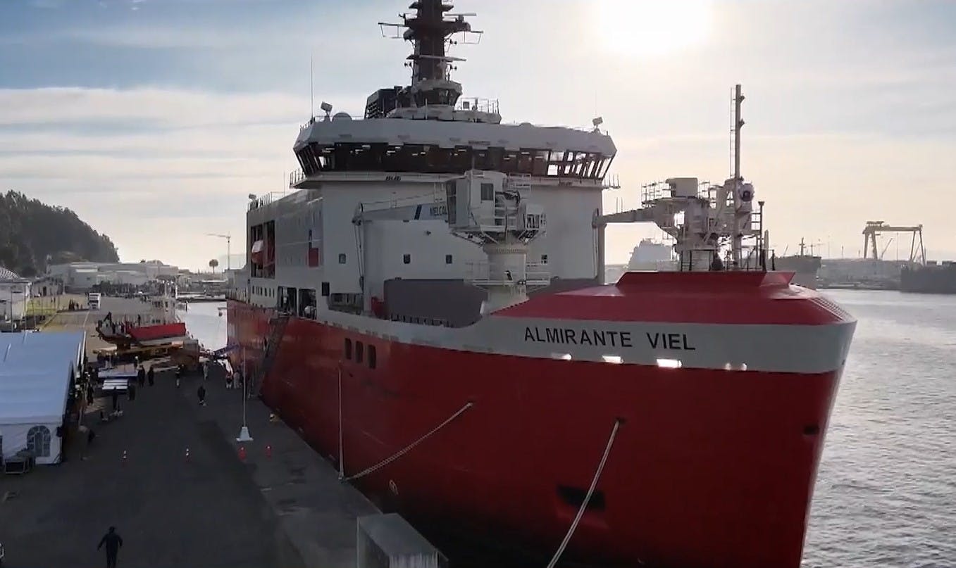 ¡Orgullo nacional!: El "Almirante Viel", el moderno rompehielos hecho en Chile 