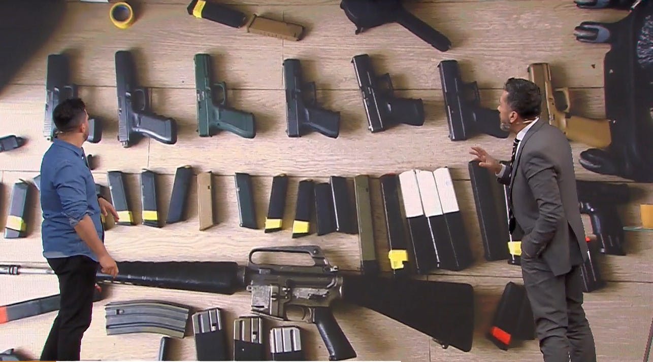 Eduardo Labarca nos explica cómo son las armas incautadas