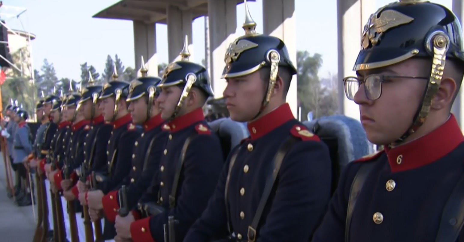 Con orgullo y mucha emoción: Así fue la previa de la ceremonia del Juramento a la Bandera