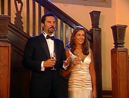 Fiesta de gala: los reclutas conocen a Bárbara Rebolledo